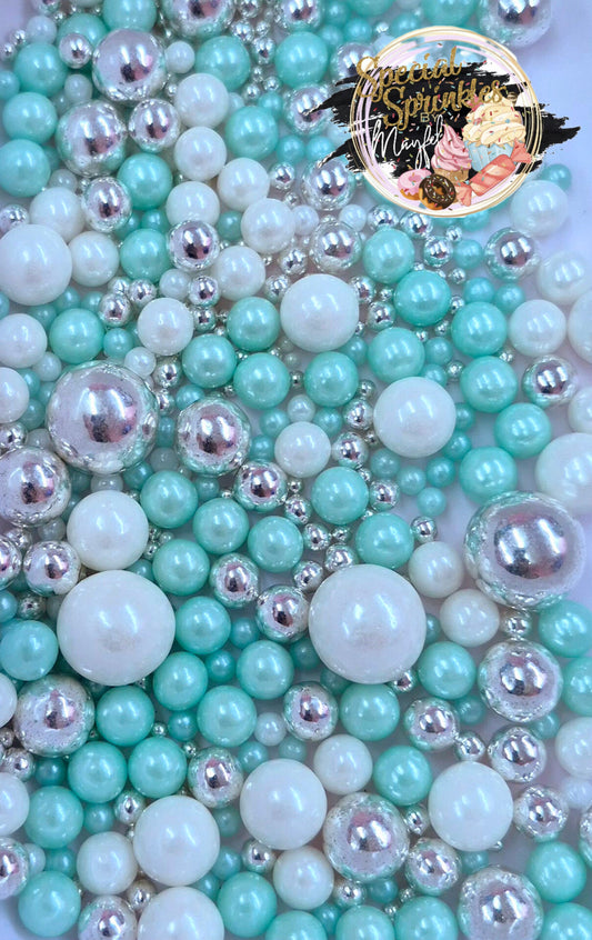 Perlas menta, blanco y plata